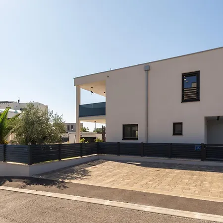 Simba Villa
