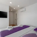 Simba Villa Tar-Vabriga