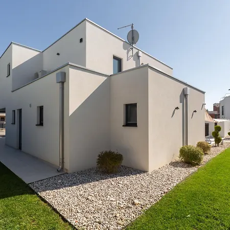 Simba Villa *